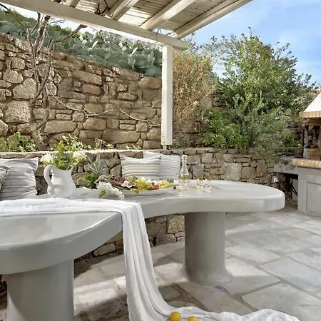 Holiday home Marvi House 2